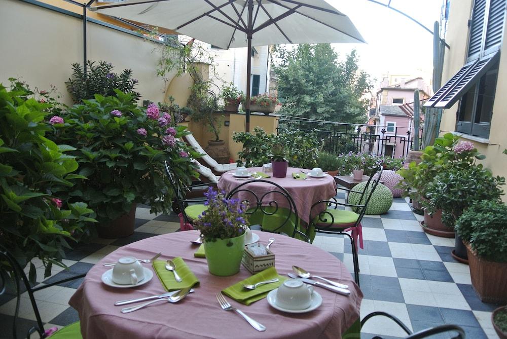 Locanda Il Maestrale Монтероссо-аль-Маре Екстер'єр фото